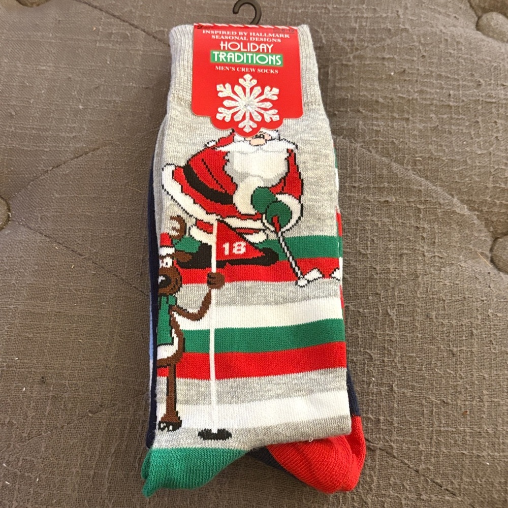 Holiday Theme Men's Crew Socks - NWT (2pair)